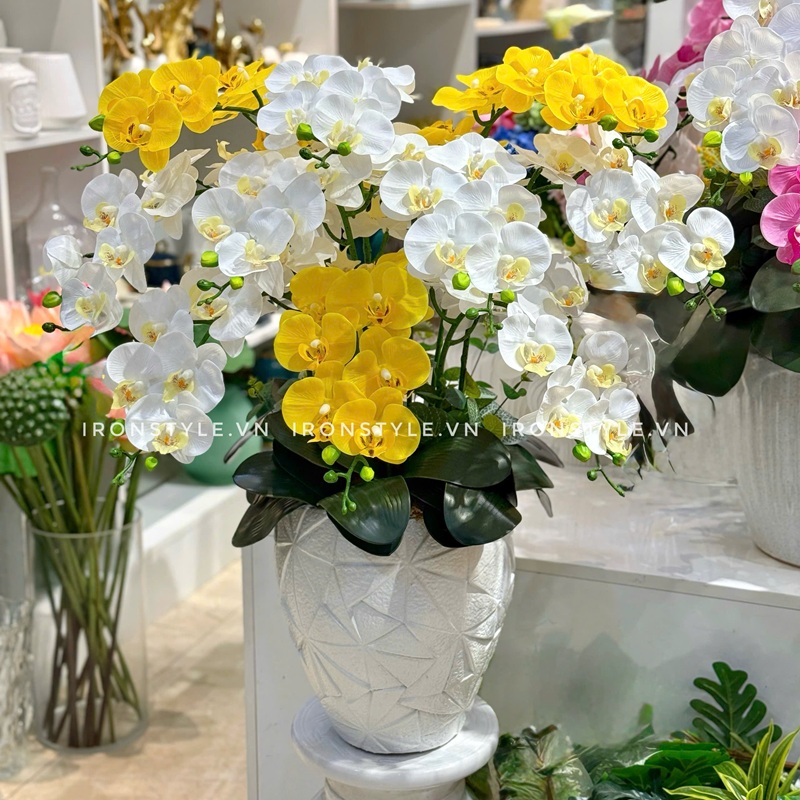 Bình hoa lan giả để bàn vàng trắng mã 65